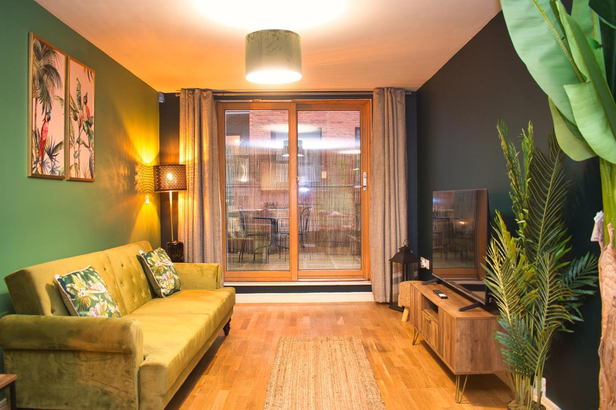 Spacious City Centre Apt - Free Parking - Ao Arena Manchester Exterior photo